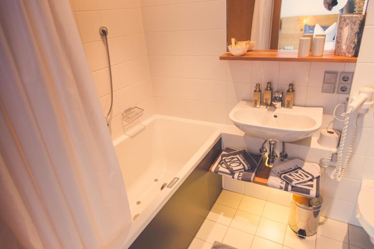 Quality Hosts Arlberg - Hotel Anton سانكت أنتون ام ارلبرغ المظهر الخارجي الصورة