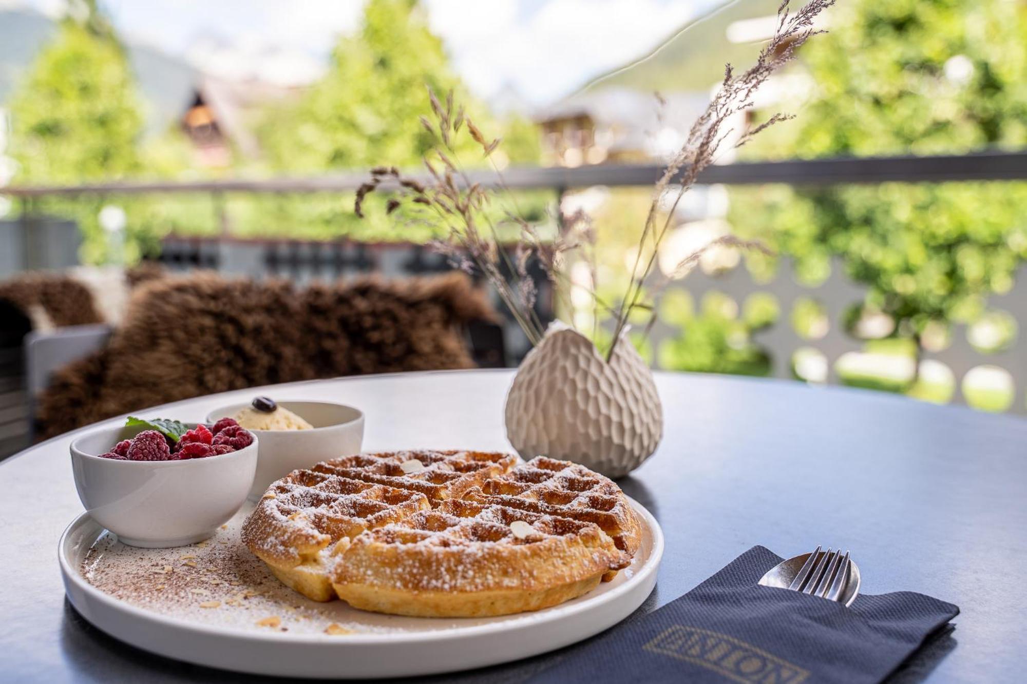 Quality Hosts Arlberg - Hotel Anton سانكت أنتون ام ارلبرغ المظهر الخارجي الصورة